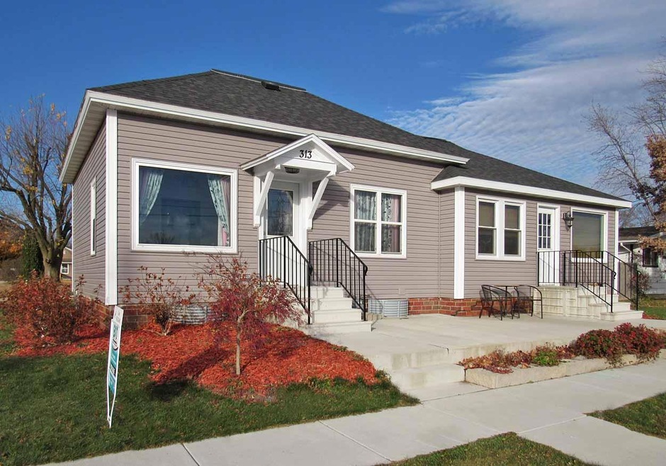 313 W 2nd Street, Boone