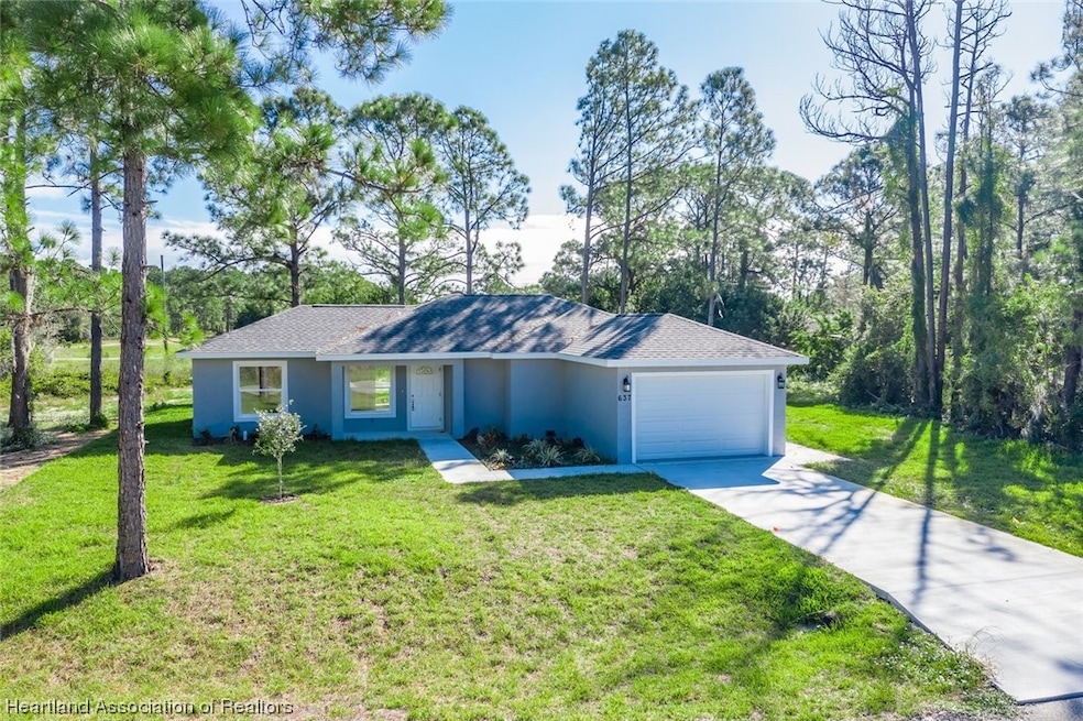 637 Stargazer Dr, Lake Placid, FL 33852 - photo 1