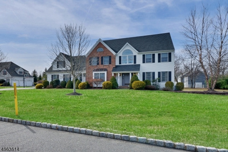 26 Wedgewood Dr, Annandale, NJ 08801 - photo 1