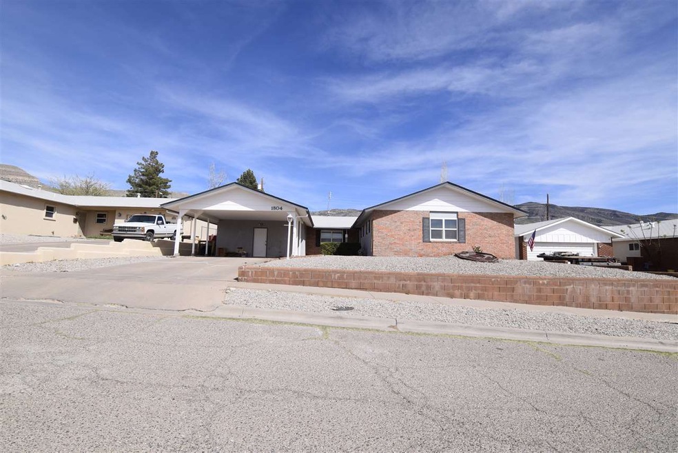 1804 Crescent Dr, Alamogordo, NM 88310 - photo 1