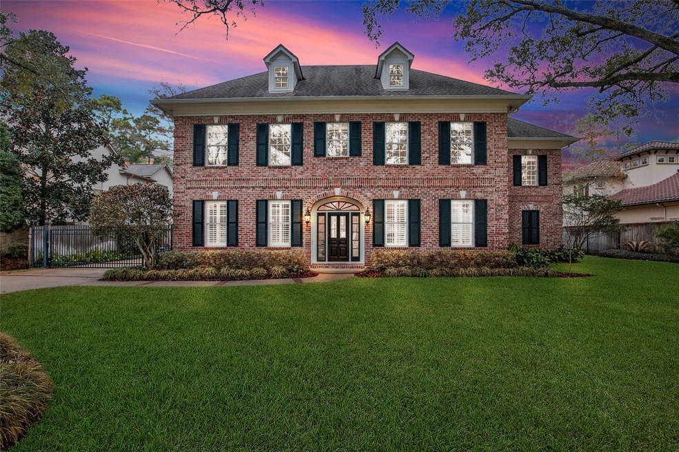 11838 Bayhurst Dr, Houston, TX 77024 - photo 1