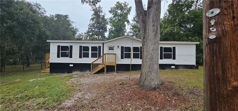 1225 NE O'Neal Dr, Townsend, GA 31331 - photo 1