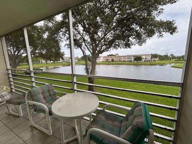 227 Preston F unit 227 F, Boca Raton, FL 33434 - photo 1
