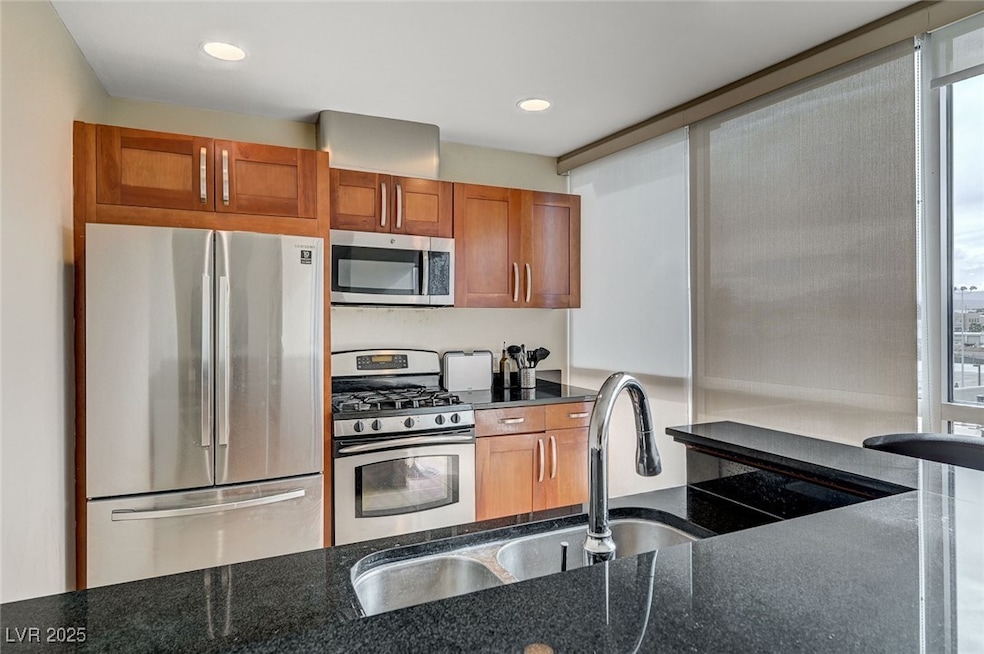 For Rent $2,000/month