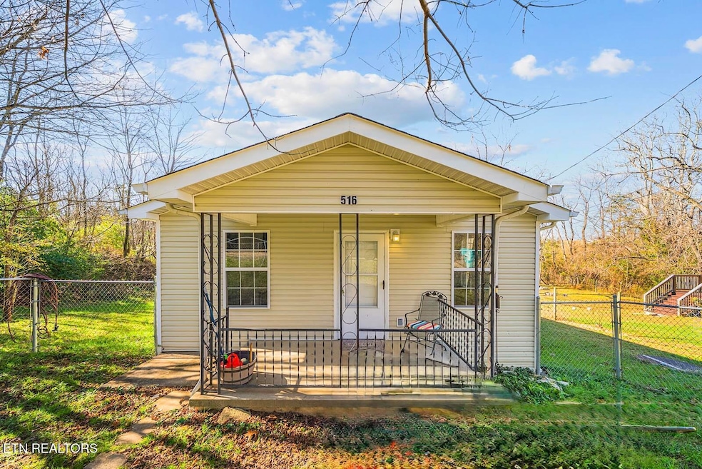 516 Old Mail Rd, Crossville, TN 38555 - photo 1