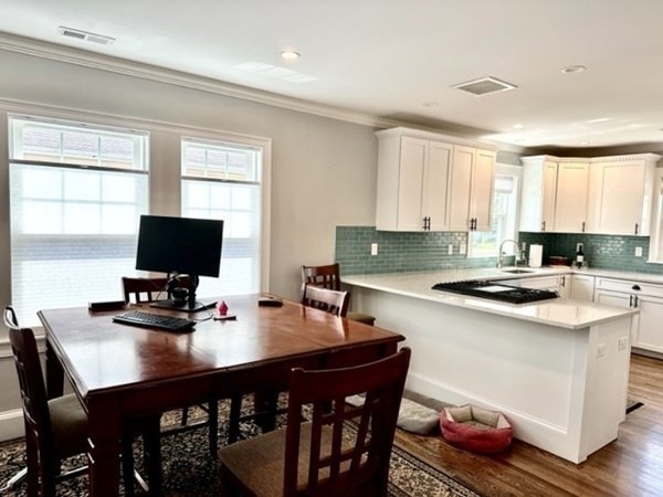 583 School St unit 2, Belmont, MA 02478 - photo 1