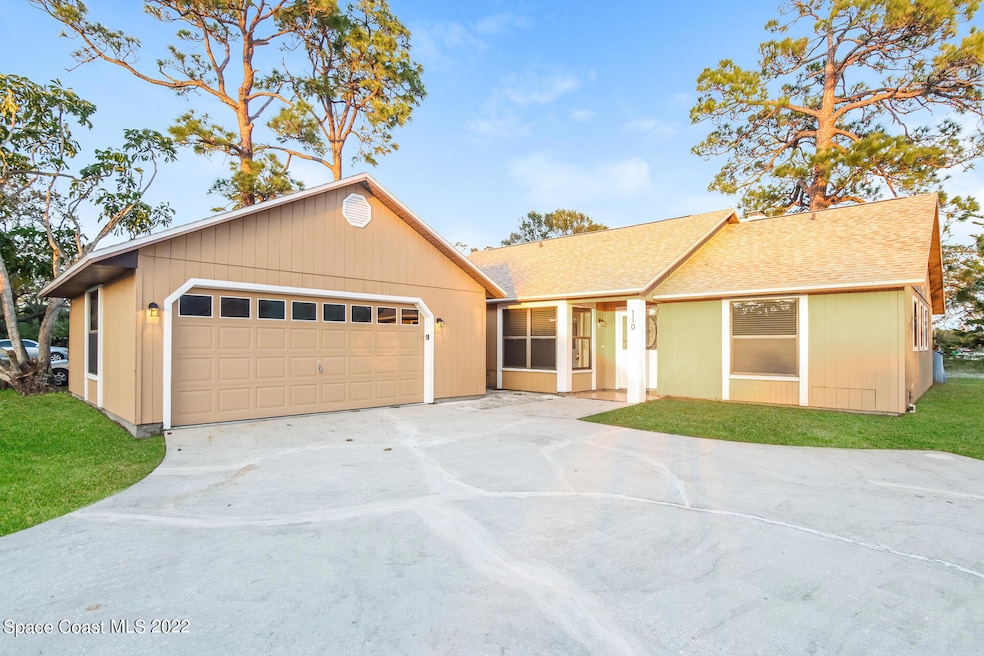 110 Cardinal Dr, Sebastian, FL 32958 - photo 1