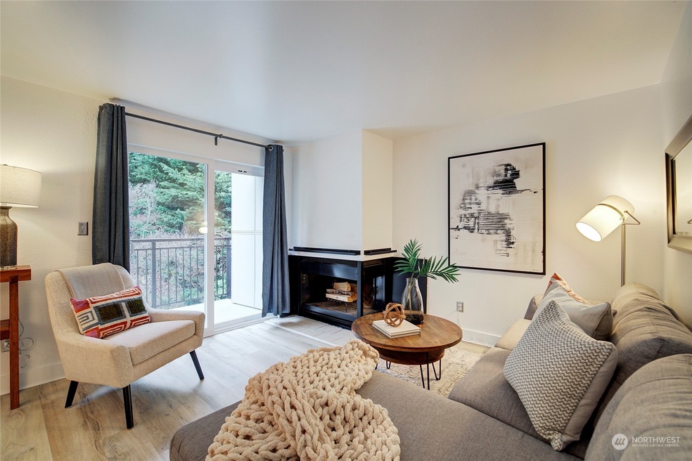 Live in the heart of Downtown Issaquah!