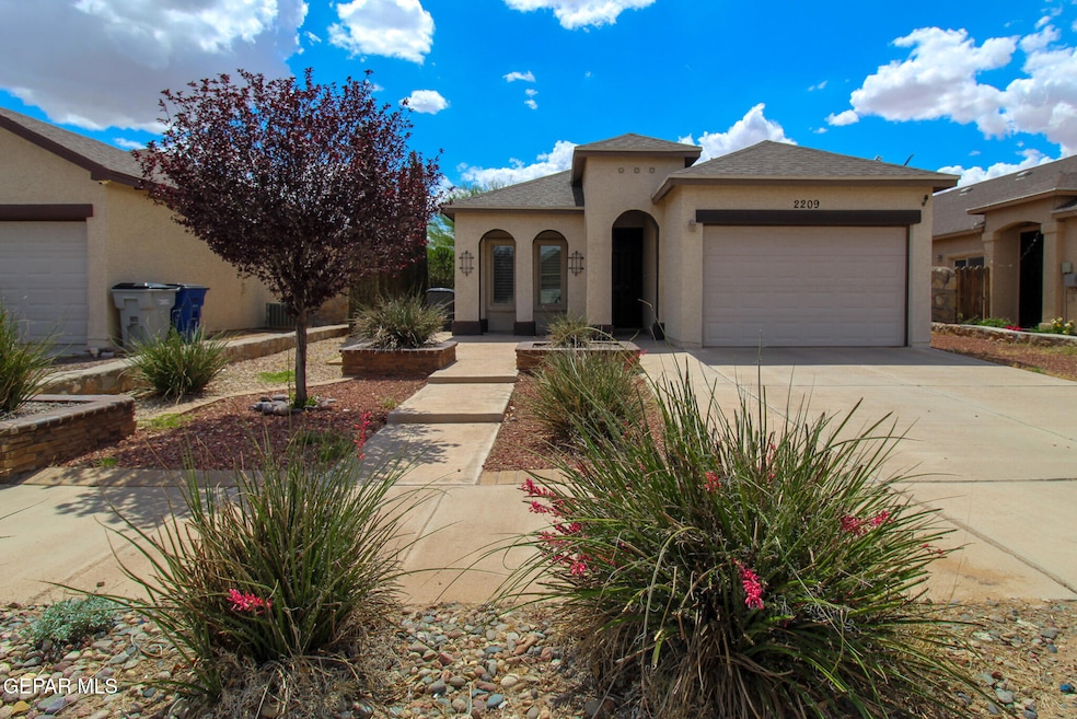 For Rent $1,475/month