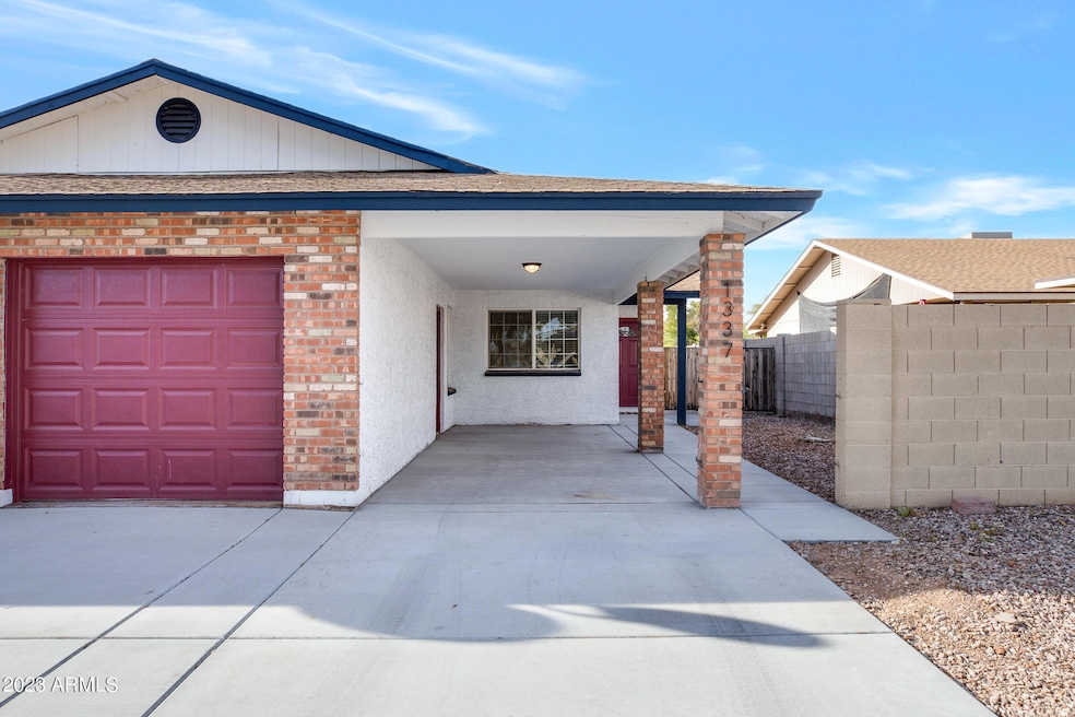 1337 E Hopi Cir, Mesa, AZ 85204 - photo 1