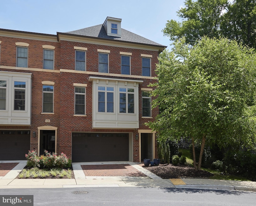 128 Bytham Ridge Ln, Potomac, MD 20854 - photo 1