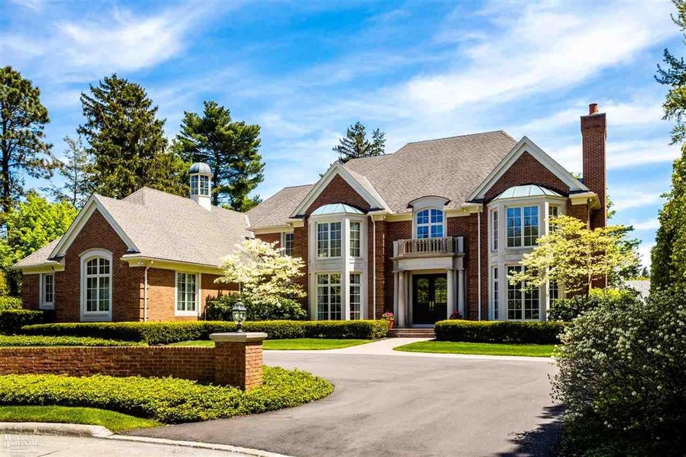 41 Christine Dr, Grosse Pointe Farms, MI 48236 - photo 1