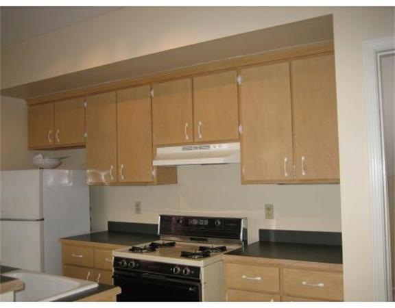 62 Cliff Ave unit 2, Swansea, MA 02777 - photo 1