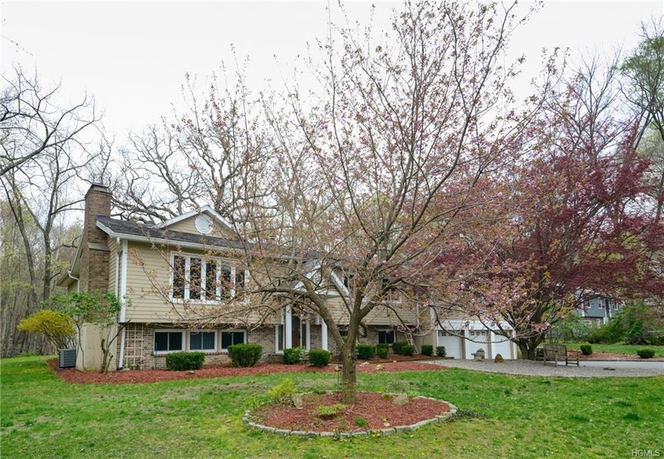 3 Hilldale Ave, Somers, NY 10589 - photo 1