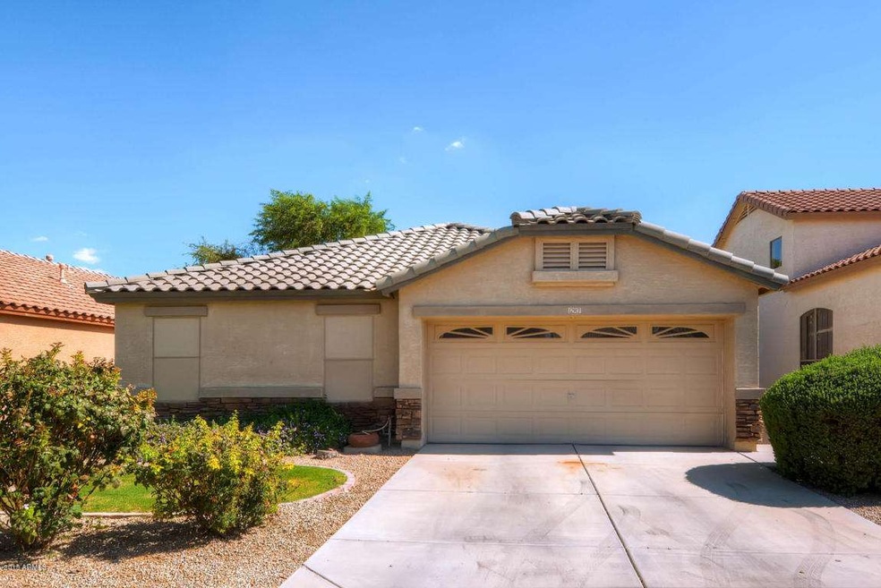 12913 W Cambridge Ave Avondale-large-001