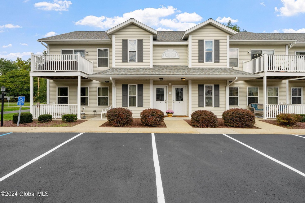 1602 Cambridge Manor Dr, Schenectady, NY 12302 - photo 1