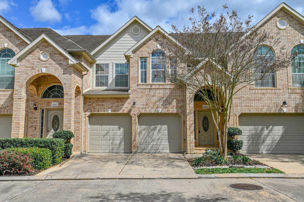 6410 E Linpar Ct, Houston, TX 77040 - photo 1