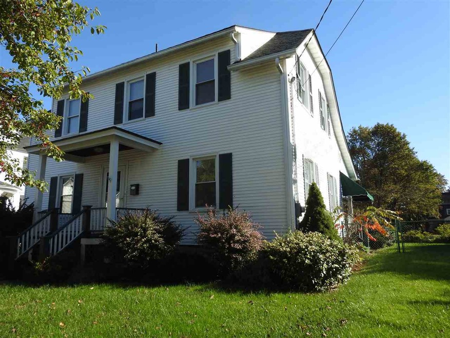 8 Mansfield Place, Rutland, VT 05701 - photo 1