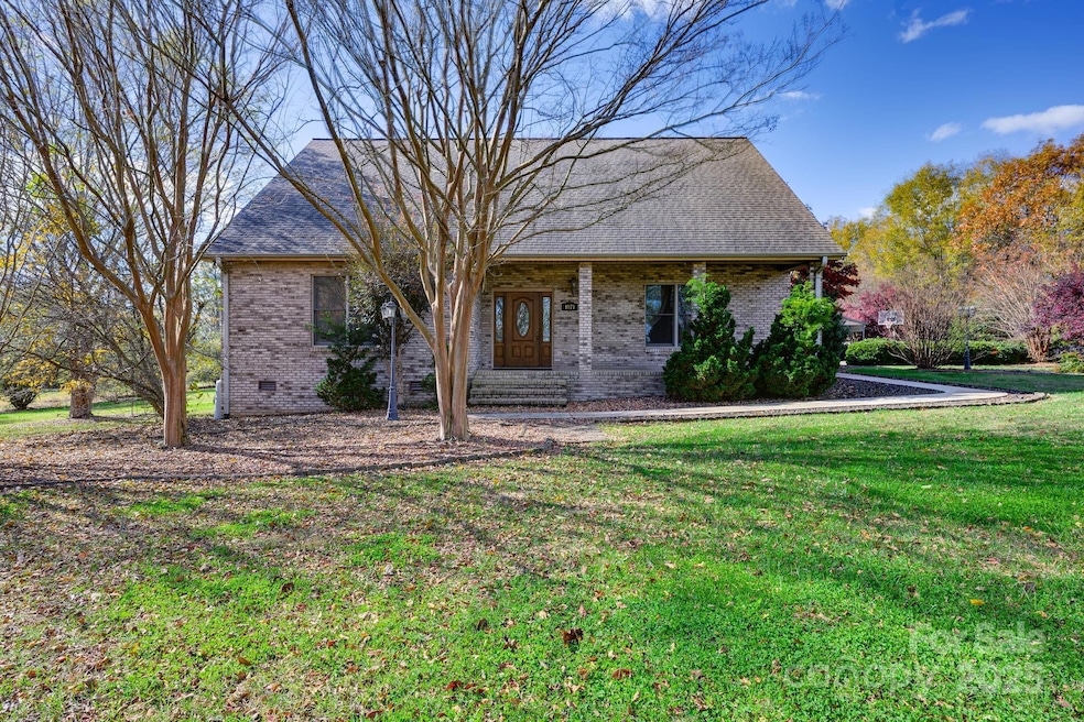 1071 Caleb Setzer Rd, Newton, NC 28658 - photo 1