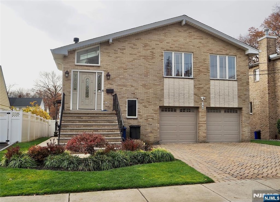 744 Hamilton Ave unit 1, Ridgefield, NJ 07657 - photo 1