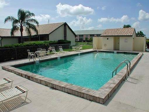 3920 Bal Harbor Blvd unit E4, Punta Gorda, FL 33950 - photo 1