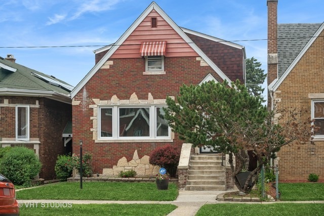 Pending $265,000 • Co-Listing Agent