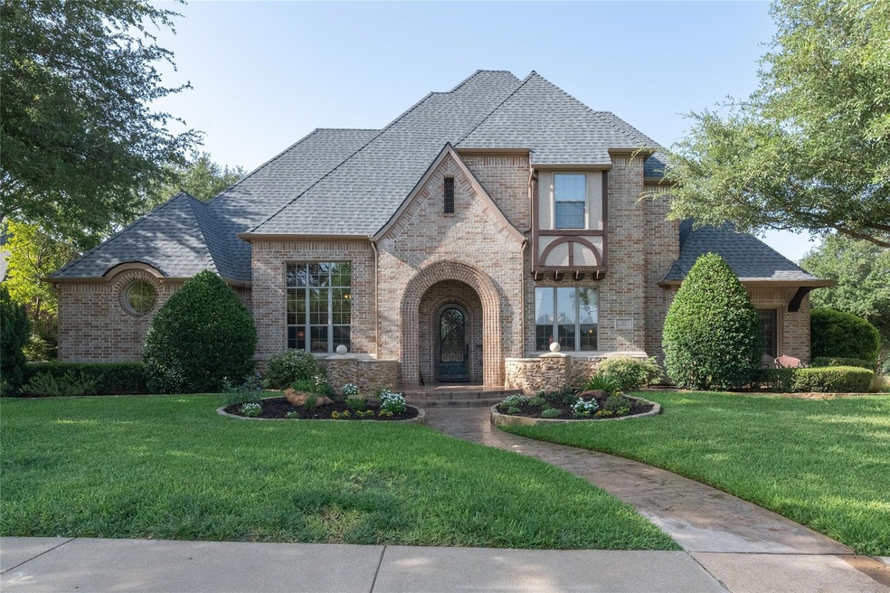 315 Morningstar Ct, Colleyville, TX 76034 - photo 1