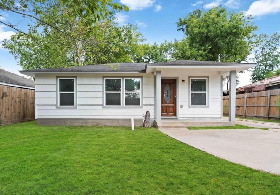 6918 Liverpool St, Houston, TX 77021 - photo 1