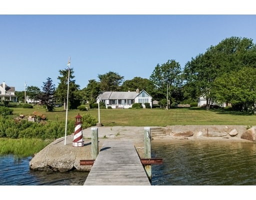 1546 Drift Rd, Westport, MA 02790 - photo 1