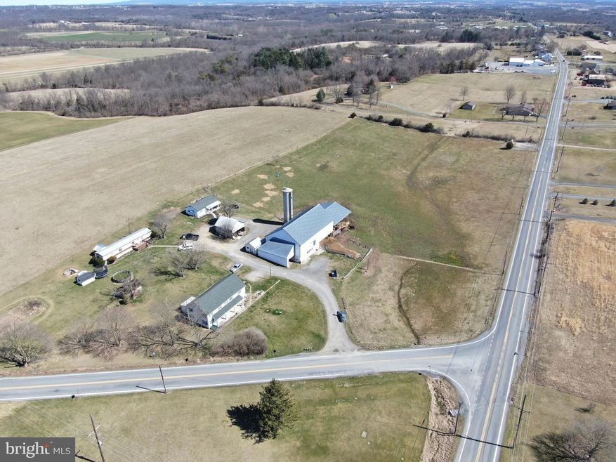 4580 Saint Thomas Williamson Rd, Chambersburg, PA 17202 - photo 1