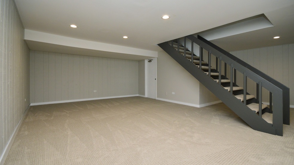 1531 Winnetka Rd unit 1531, Glenview, IL 60025 - photo 1