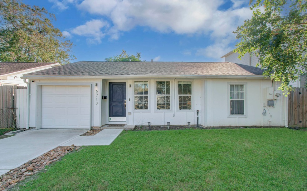 6713 England St, Houston, TX 77021 - photo 1