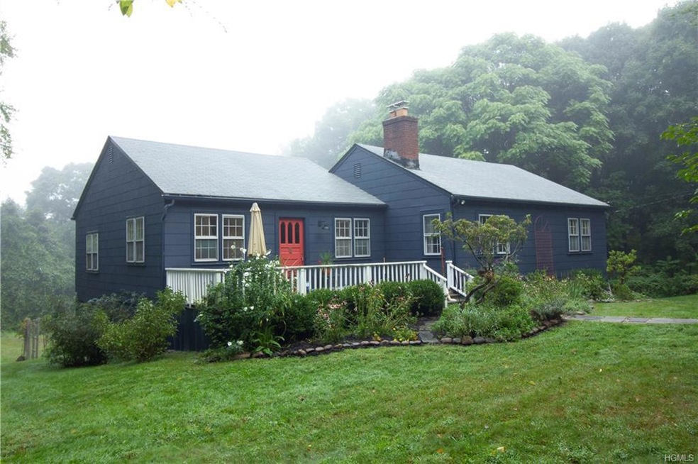 12 Upland Ln, Croton On Hudson, NY 10520 - photo 1