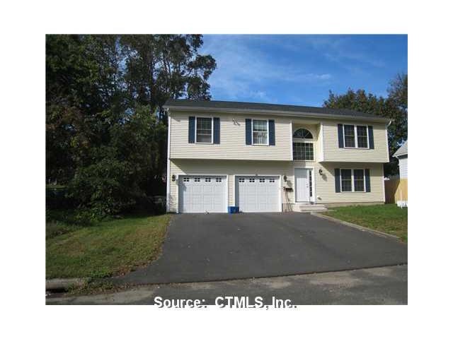 58 Westmoor Rd, Milford, CT 06460 - photo 1