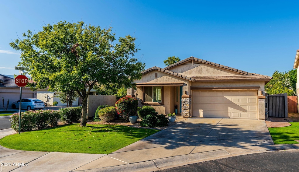 6850 S 27th Place, Phoenix, AZ 85042 - photo 1