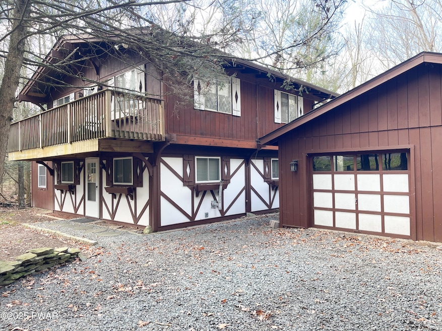 126 Eisenhower Dr, Hawley, PA 18428 - photo 1