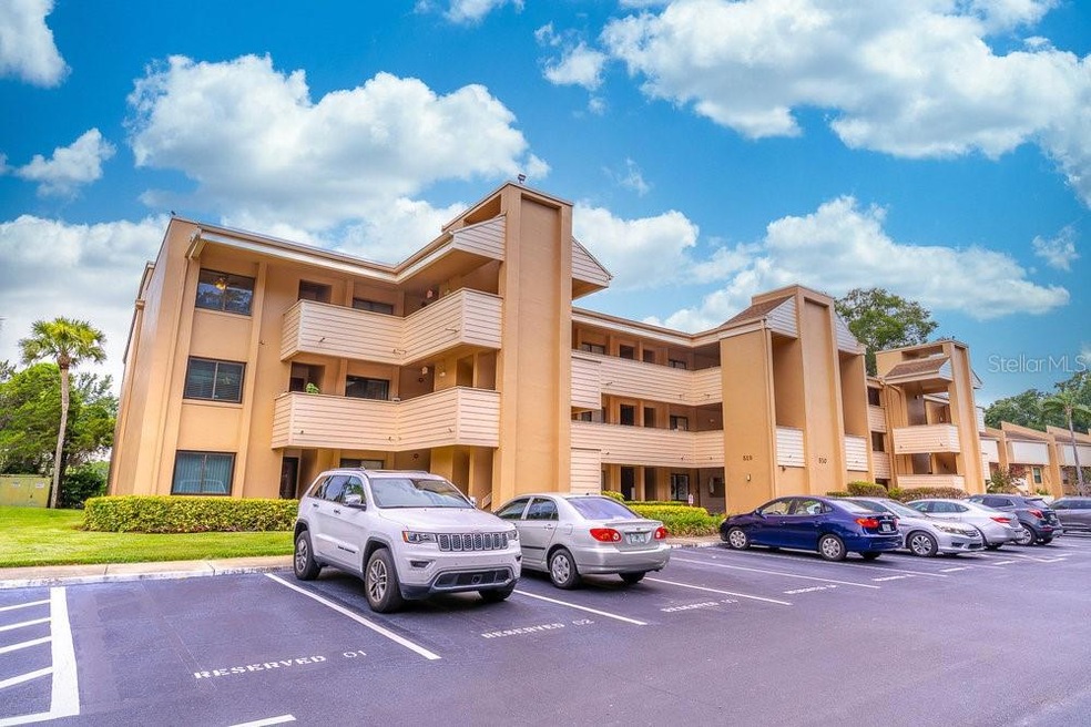 510 Cranes Way unit 301, Altamonte Springs, FL 32701 - photo 1