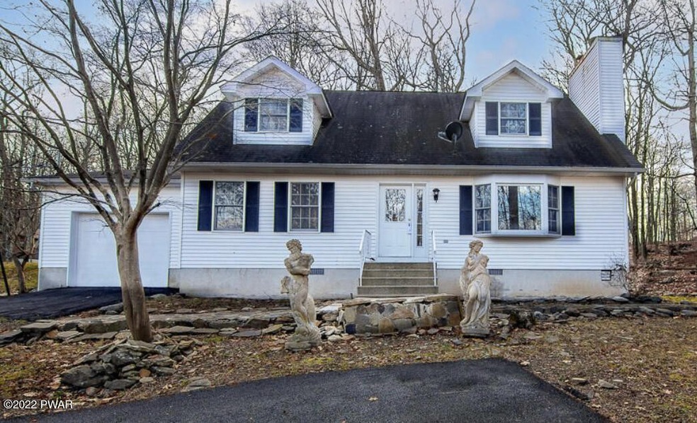 2126 Sparrow Rd, Bushkill, PA 18324 - photo 1