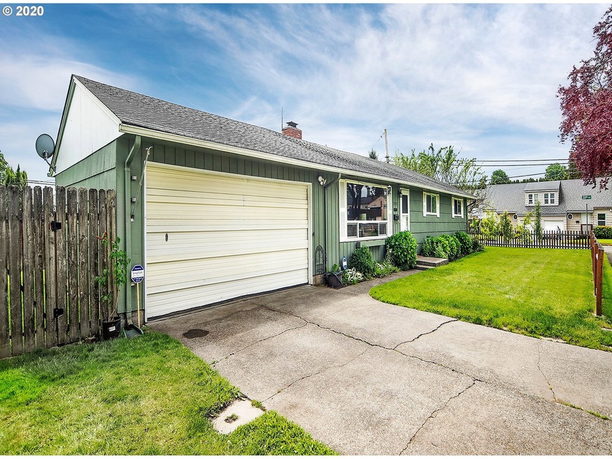 2939 Maryland St, Longview, WA 98632 - photo 1