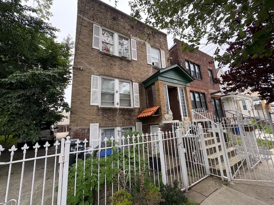 For Rent $1,960/month