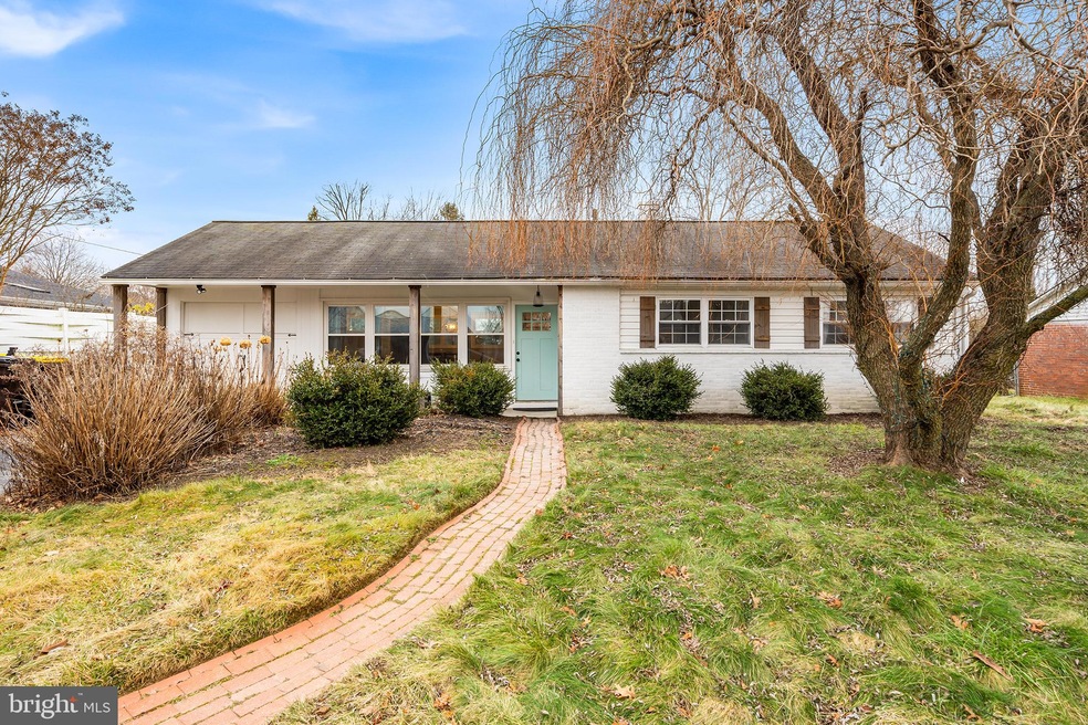 202 Woodlawn Rd, Eagleville, PA 19403 - photo 1