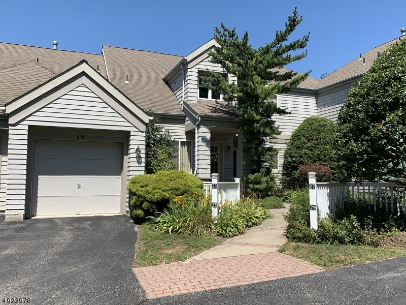 25 Harker Hill Dr unit 25, Hamburg, NJ 07419 - photo 1