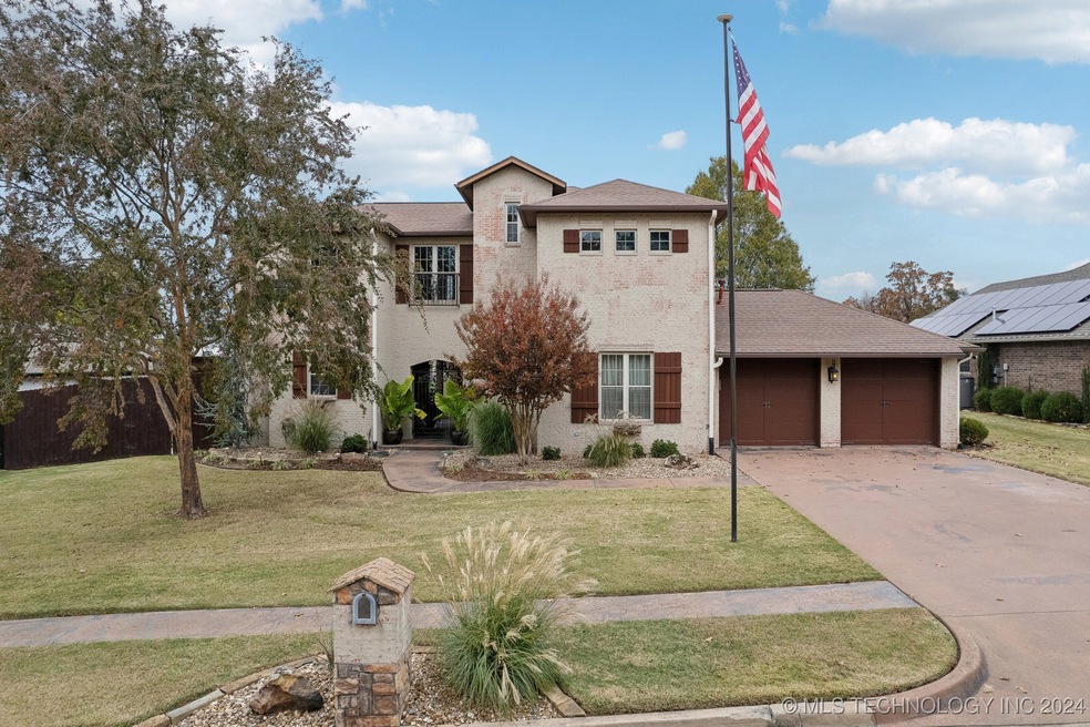 Sold $585,000