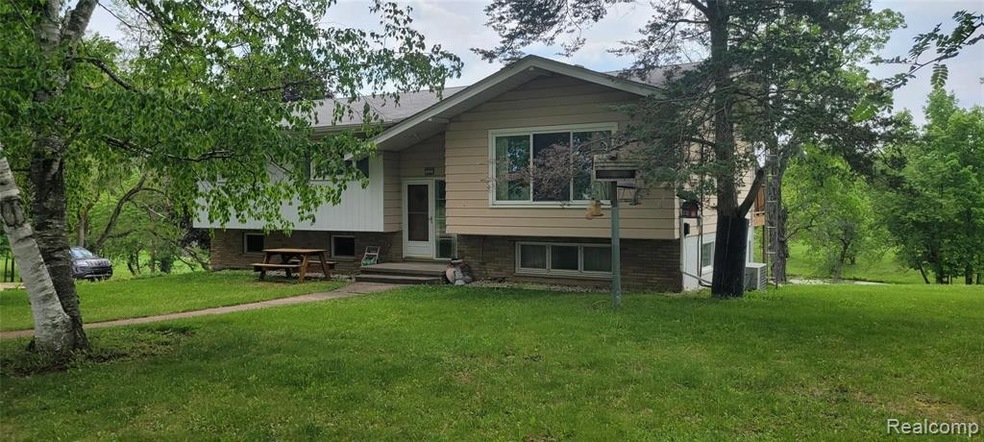 3131 Front View Of Home.jpg