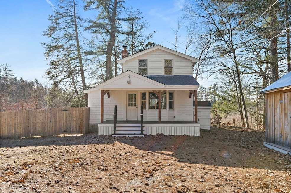 110 Pond St, Newton, NH 03858 - photo 1