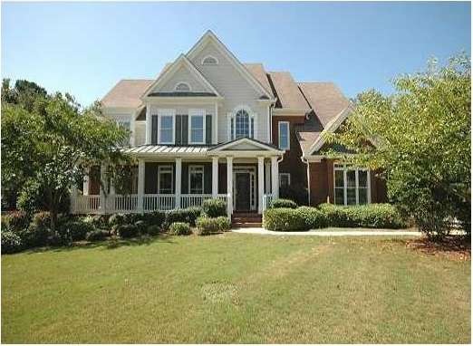 Exterior Front. Executive 6B5.5B home on a cul de 
