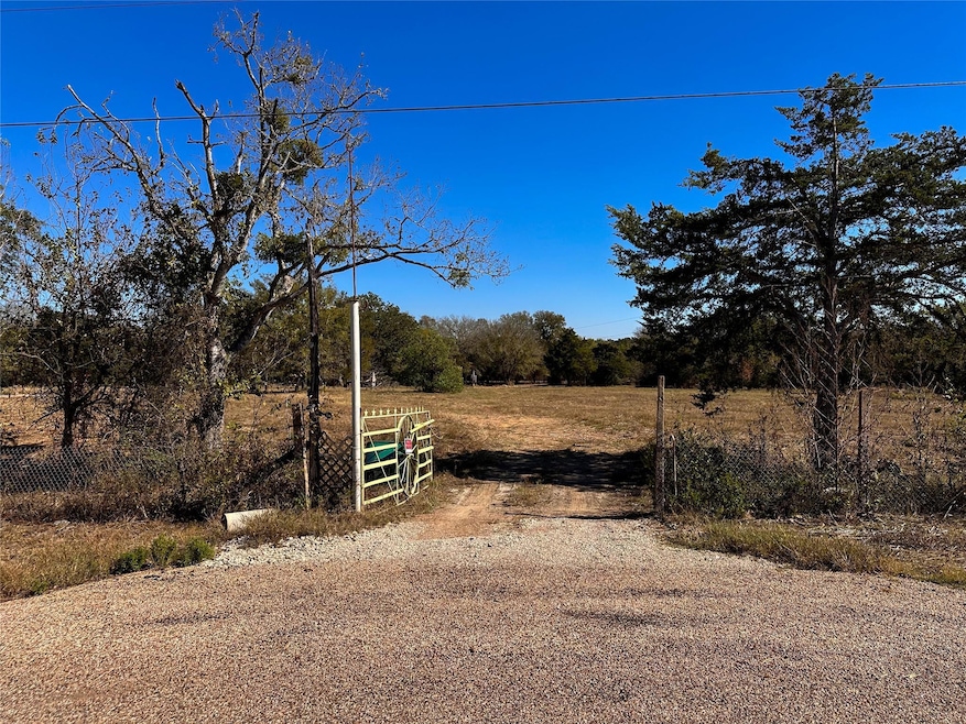 Lot 9E Foothill Rd, Camp Swift, TX 78602 - photo 1