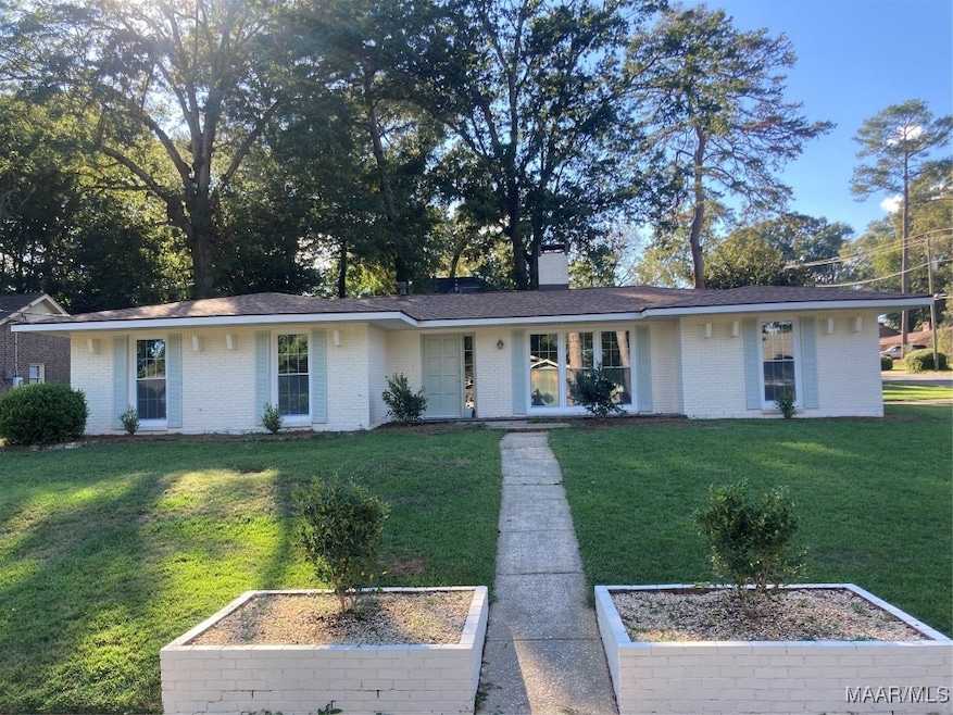 1249 Edgeworth Dr, Montgomery, AL 36109 - photo 1