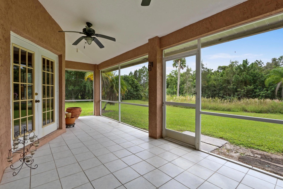 15134 Key Lime Blvd-large-019-10-Patio-1