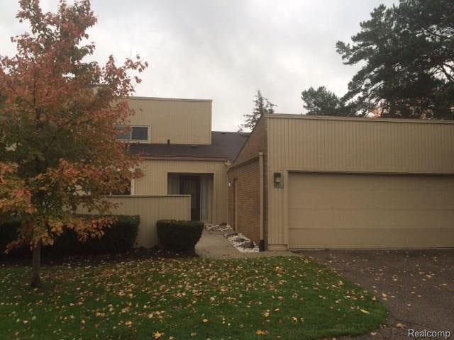 7358 Balsam Ct unit 31, West Bloomfield, MI 48322 - photo 1